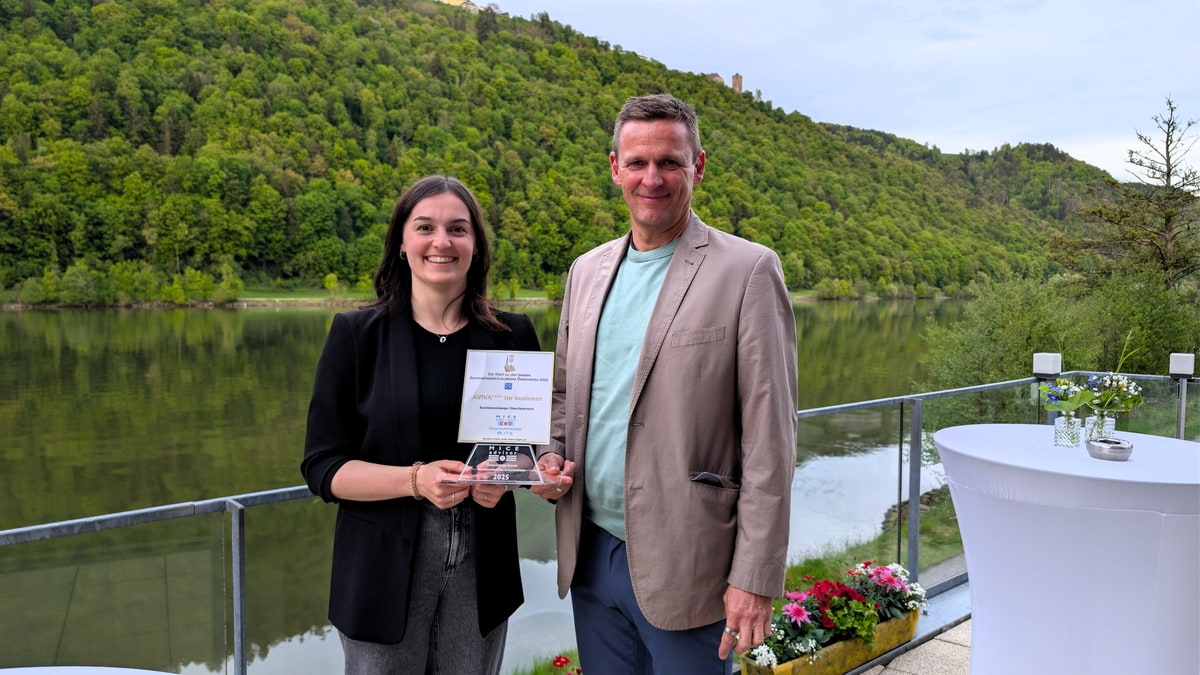 Auszeichnung Goldenes Flipchart – Hotel AVIVA make friends Die Bundeslandsieger Oberösterreich des Goldenen Flipcharts